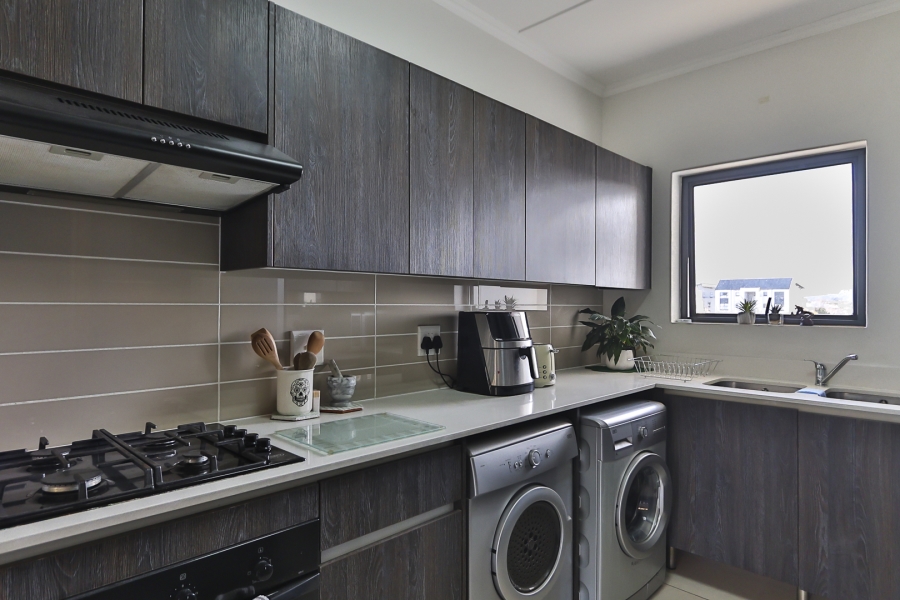 2 Bedroom Property for Sale in De Velde Western Cape